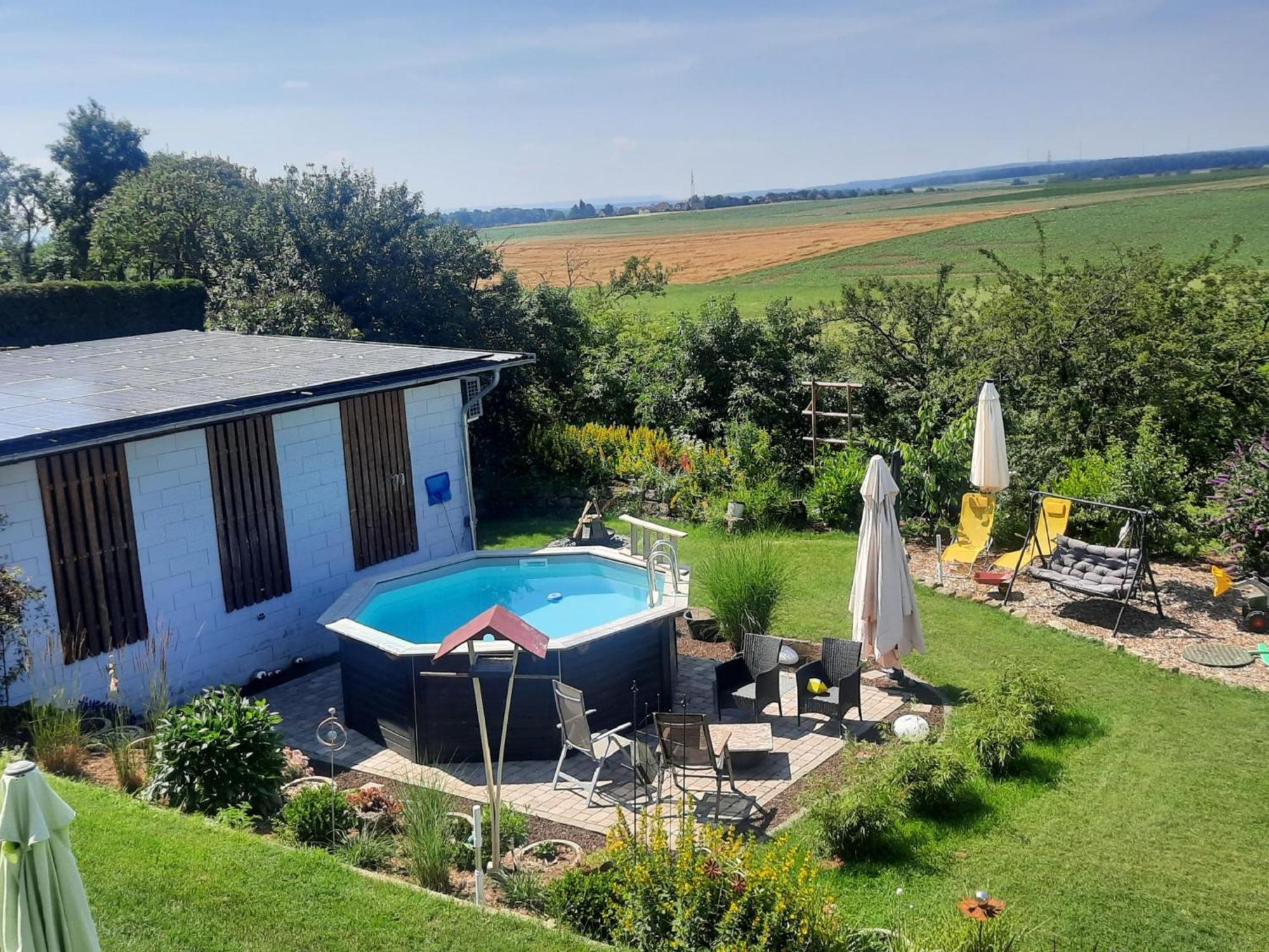 Ferienwohnung Frau Klara Hofheim in Unterfranken Exterior photo